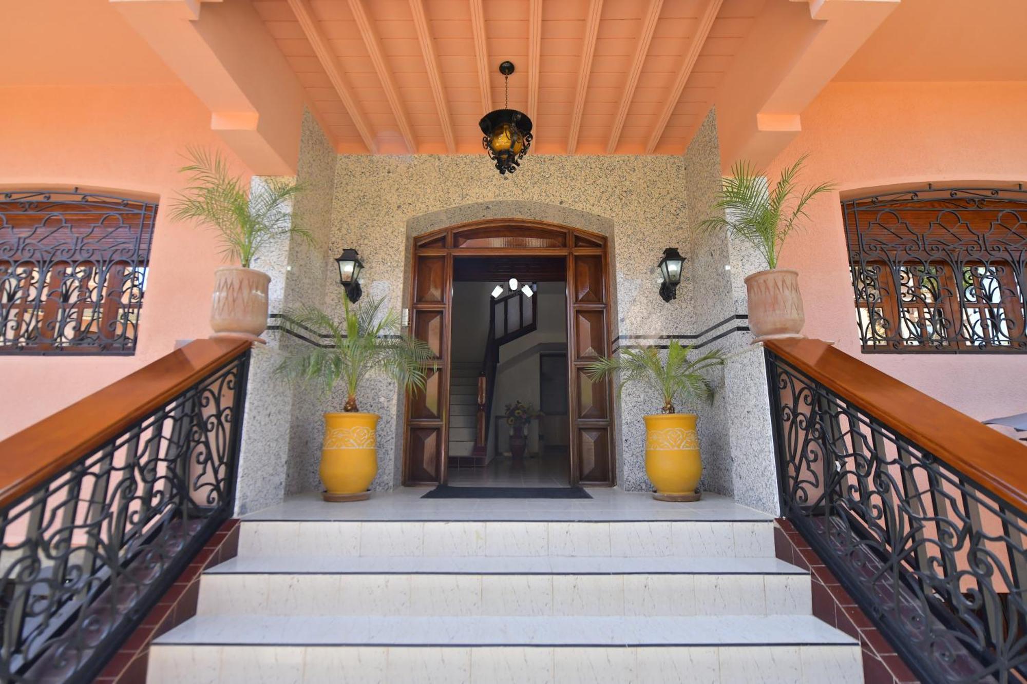 Villa Conforts มาร์ราเกช ภายนอก รูปภาพ